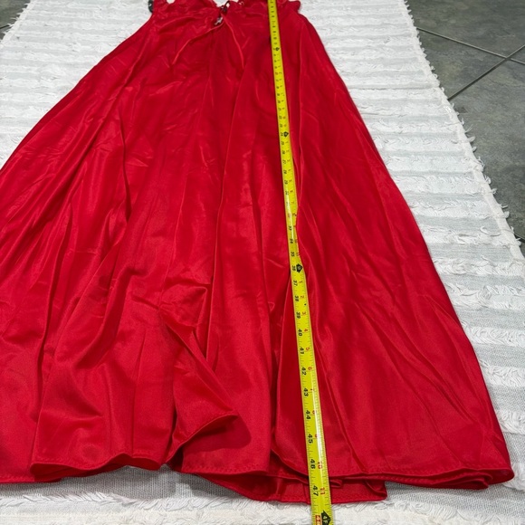 Frederick's of Hollywood Sz M Red Lace Sissy Chemise Gown Sexy Sleep Honeymoon - Picture 11 of 11